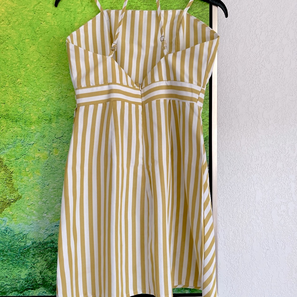 Yellow Striped Summer Dress (S) - Picture 9 of 12